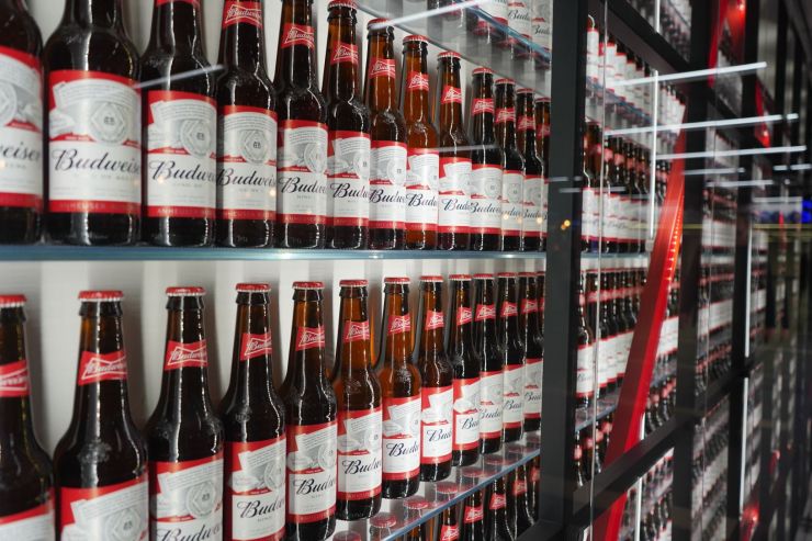 AB InBev хочет сосредоточиться на построении бренда, а не на поглощениях