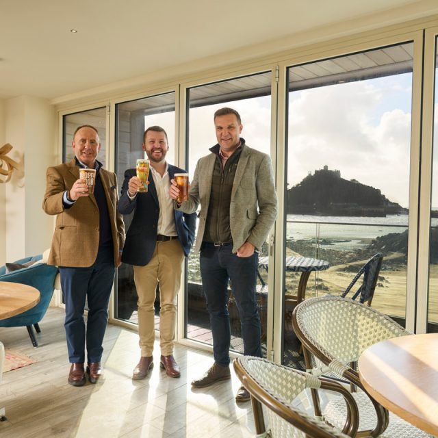 https://center.beer/wp-content/uploads/2025/01/st-austell-acquires-the-lease-of-the-godolphin-marazion-eabb3c2-640x640.jpg