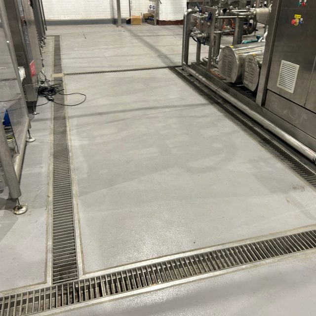 https://center.beer/wp-content/uploads/2025/02/flooring-solution-for-bottling-and-packaging-experts-d032ca4-640x640.jpg