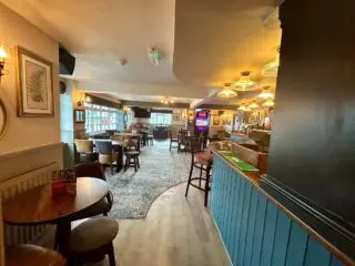 https://center.beer/wp-content/uploads/2025/02/take-a-look-inside-new-southampton-pub-following-transformational-pound240000-makeover-48e574d.webp