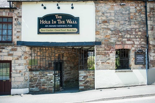 https://center.beer/wp-content/uploads/2025/03/cornwall-camra-pub-of-the-year-revealed-bc00a55.jpg