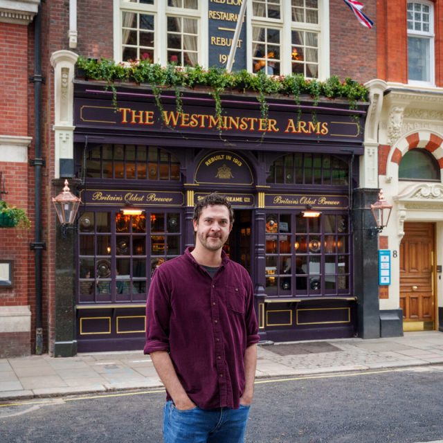 https://center.beer/wp-content/uploads/2025/03/the-shepherd-neame-pub-at-the-heart-of-politics-2a8e8a1-640x640.jpg