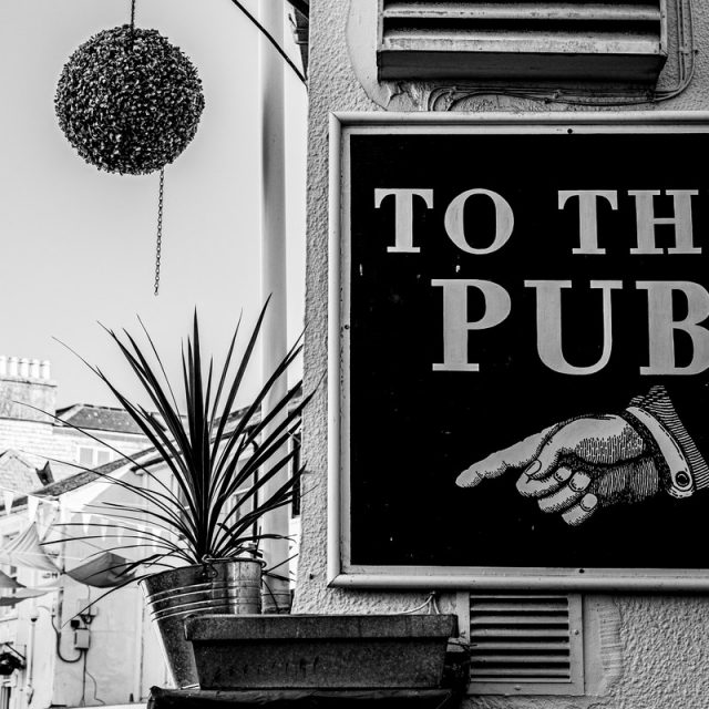 https://center.beer/wp-content/uploads/2025/04/new-heritage-funding-needs-to-go-further-to-save-more-pubs-says-camra-056efc6-640x640.jpg